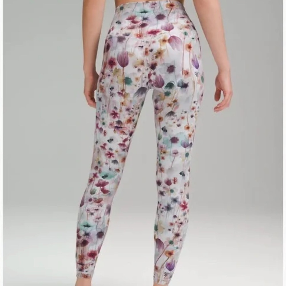 Lululemon size 0 floral 25” leggings align